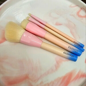 4 Pcs Brushes Set